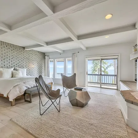 Semesterbostad Luxury - - With Jacuzzi *